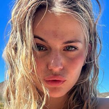 Leni Pieckenhagen OnlyFans Brüste Bild