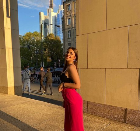 sabrinasedlatschek Neue OnlyFans Leaks