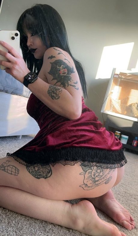 HotGothMlf XXX Leak OnlyFans