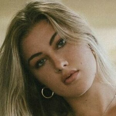 Meghan Walker OnlyFans Arsch Leak