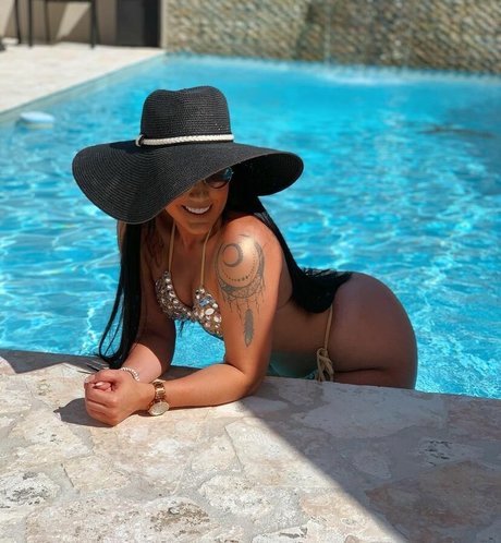 Franche Tamil Nackt auf OnlyFans