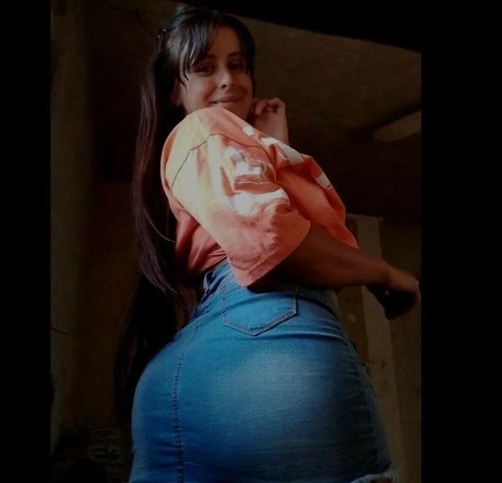 Abby Batista OnlyFans schlank