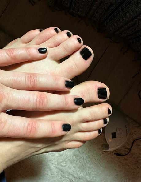 missfloraberlinfree OnlyFans Fotos