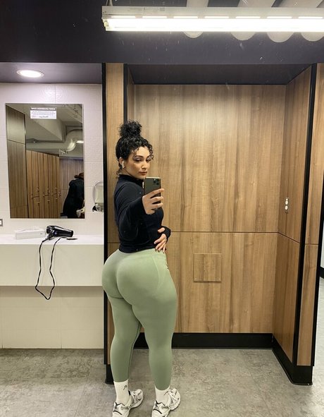 Zainaabb ab Leaked Porn OnlyFans