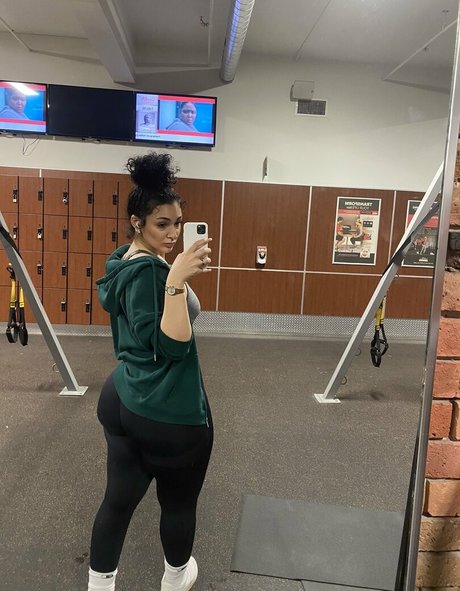 Zainaabb ab OnlyFans Pornografie gratis