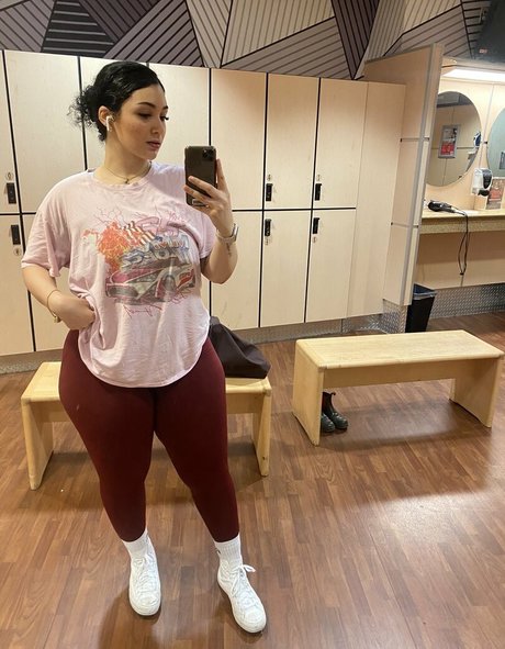 Zainaabb ab Leaked OnlyFans Bilder