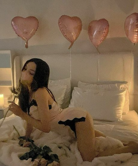 Kaitlynn Rhenea Asmr OnlyFans gratis