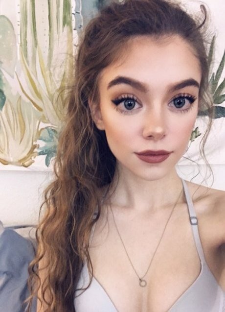 Rose Castella Nacktbilder von OnlyFans geleakt