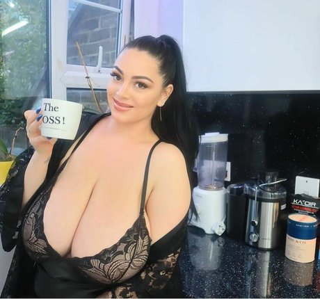 Klara Devine Nacktbilder von OnlyFans geleakt