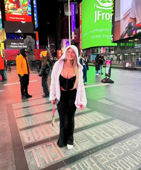 Gianna White Porn OnlyFans Leaks