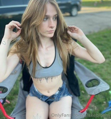 blakebloom OnlyFans nackt