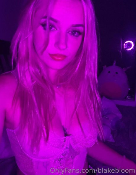 blakebloom OnlyFans Pornografie