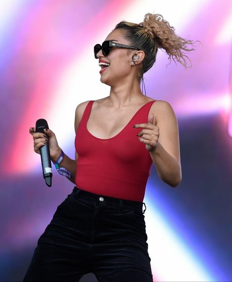 Raye OnlyFans-Pornos