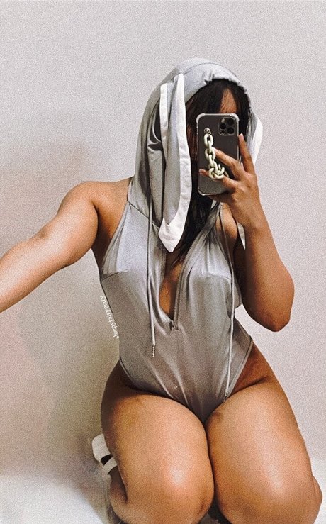 Fairy Mary OnlyFans Leaj