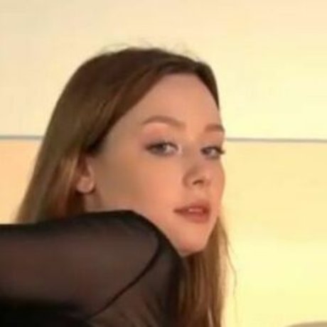 Ella knockers xl Nacktbilder von OnlyFans