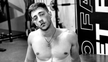 Noah Pells Nacktbilder geleakt OnlyFans Nacktporno