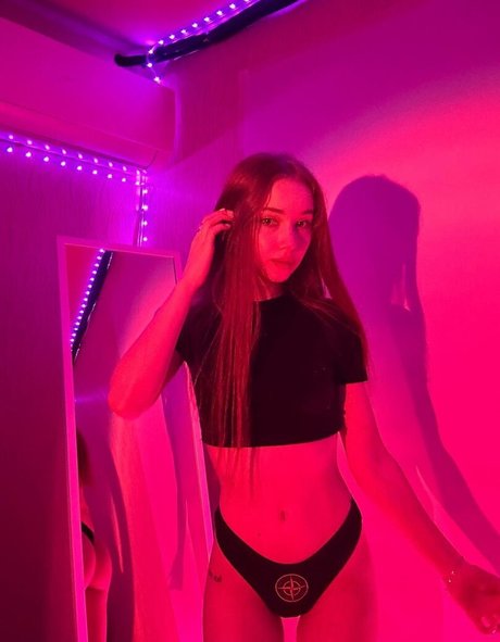 Yglichh Brüste OnlyFans