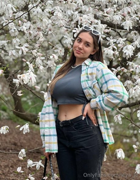 leya le OnlyFans Leaks Nacktbilder