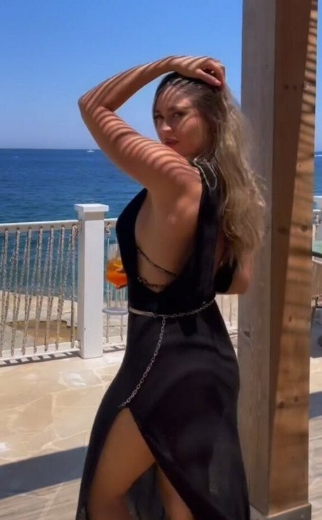 Ella Anastasiou OnlyFans Sextape