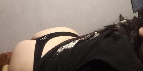 superbeastx OnlyFans Model Bilder