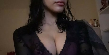 shawadieh OnlyFans Bilder