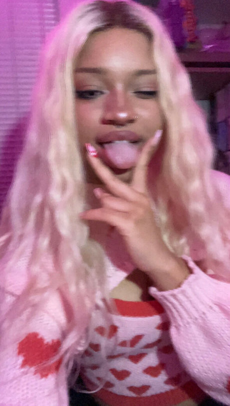 Eden s Garden ASMR Nacktbilder geleakt OnlyFans geleakt