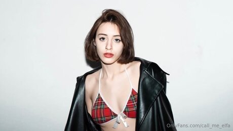 Call Me Elfa Nackt