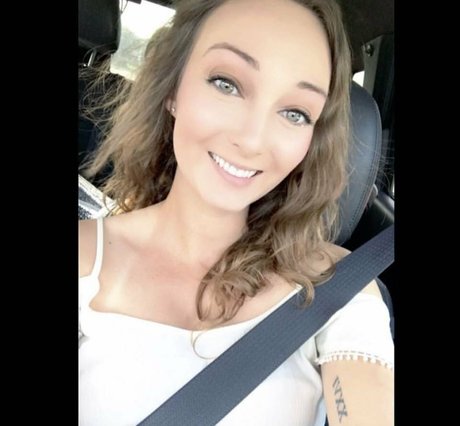 newmoneyhoney OnlyFans Gratis Porn