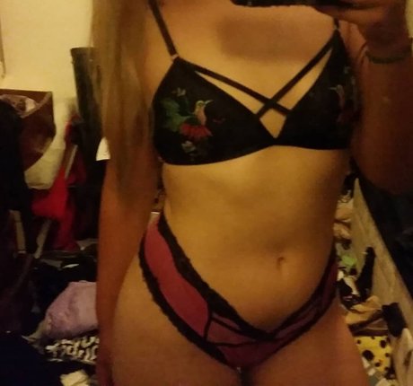 Saskia0 OnlyFans Beiträge