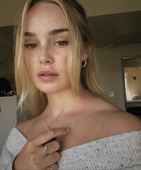 Alice Kristiansen OnlyFans kostenlos geleakt