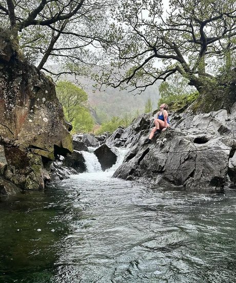 viewswithlou OnlyFans Nacktbilder