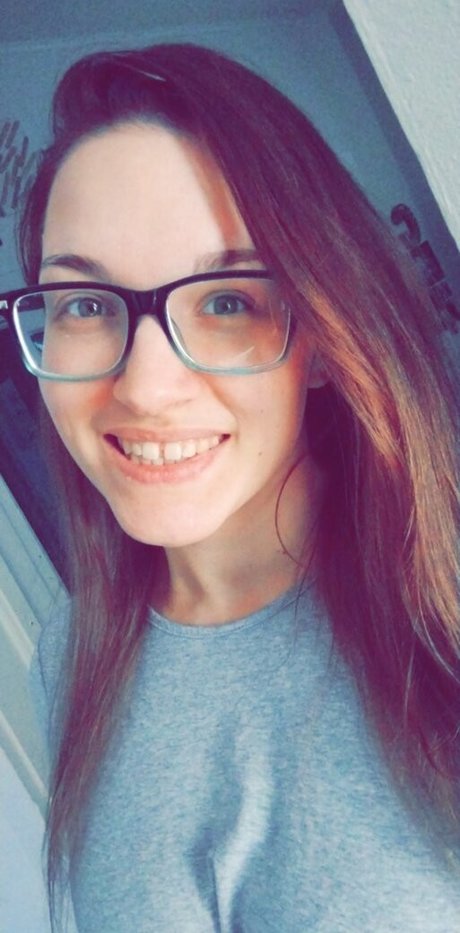 Feline Anchor Nackt OnlyFans