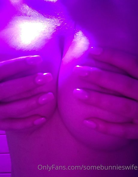 somebunnieswife OnlyFans Pornografie