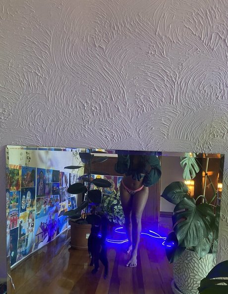 Miaz1234 OnlyFans-Creator