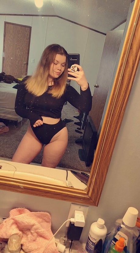 mscheyo OnlyFans gratis