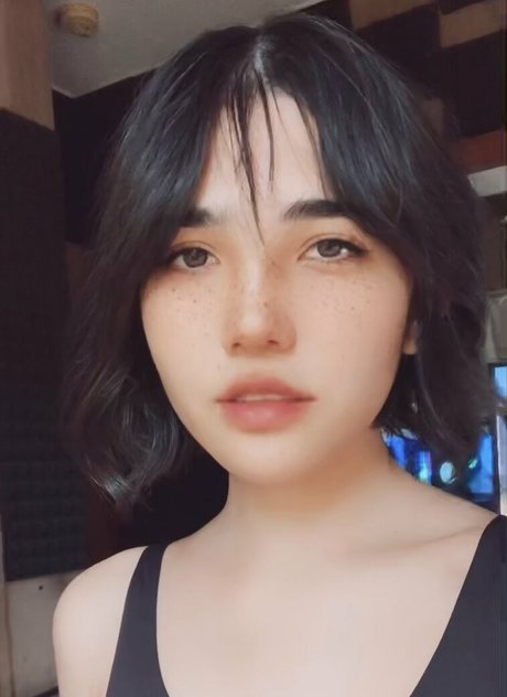 Sanagi Yuzu OnlyFans Leaks Nacktbilder