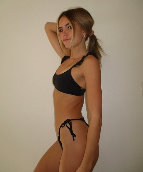 Asha McGinnis OnlyFans-Komplettinhalte