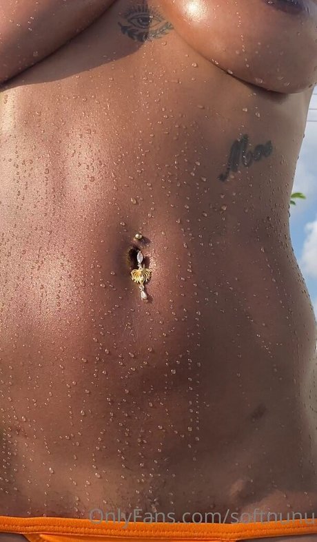 softnunu OnlyFans Model Fotos