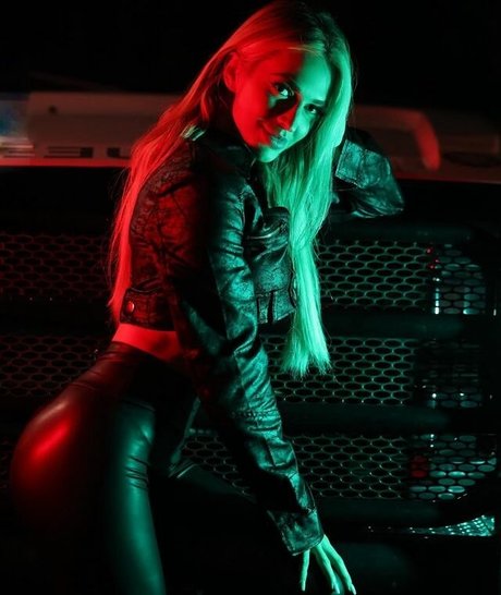 Karmen Petrovic OnlyFans Gratis-Inhalte