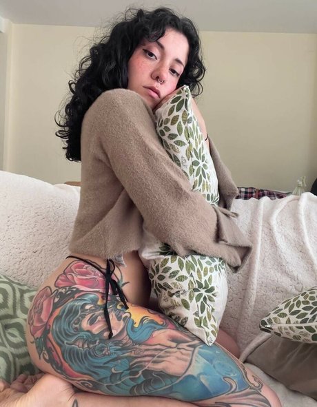 venessarey OnlyFans Leak