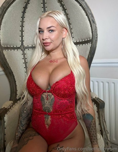 bethpremium Strip OnlyFans