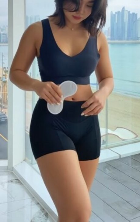 Beo Deul Jeong_ OnlyFans Leaks