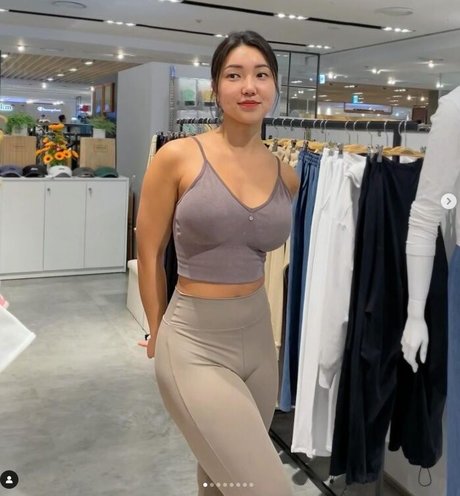 Beo Deul Jeong_ OnlyFans Nacktbilder geleakt