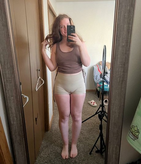 Adorablelilli Leaks von Nacktbildern auf OnlyFans