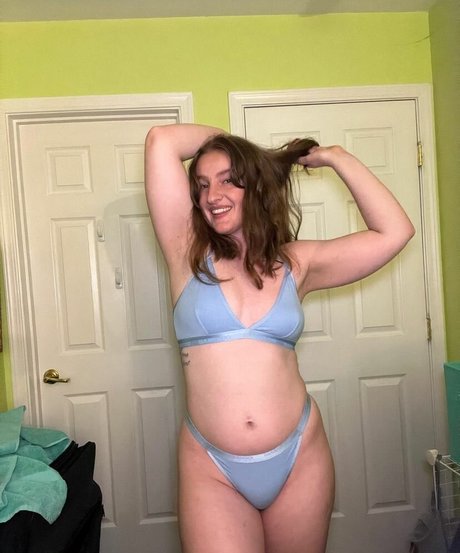 Adorablelilli OnlyFans-Komplettinhalte