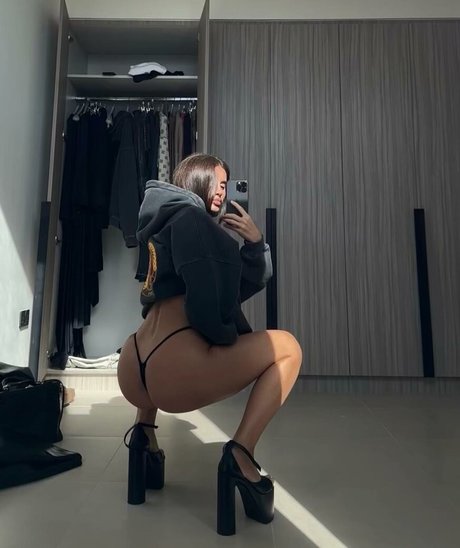 Alina garage Nacktbilder-Leaks von OnlyFans