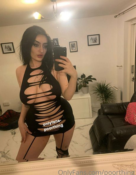 poorthing OnlyFans Gratis-Inhalte