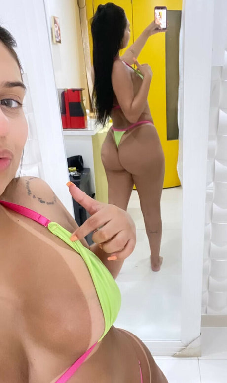 Joyce Fraga OnlyFans Arsch Leak