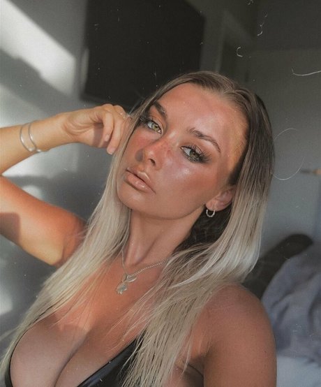 Lucy Cartlidge XXX Leak OnlyFans Leak