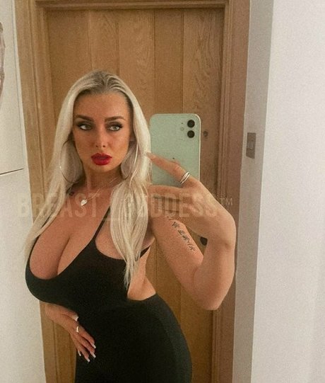 Lucy Cartlidge Nacktbilder von OnlyFans geleakt